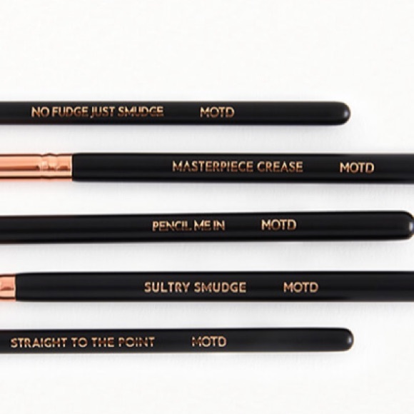 MOTD Eye Got It 5 piece eye brush set - Picture 2 of 3